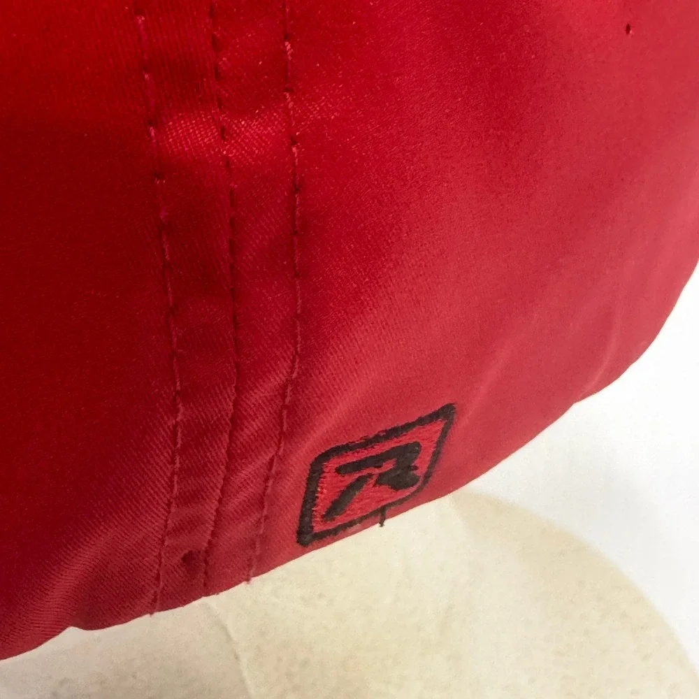 Richardson PTS30 Lite Flexfit Hat Red Black Pitbull Logo Men LG-XL Performance